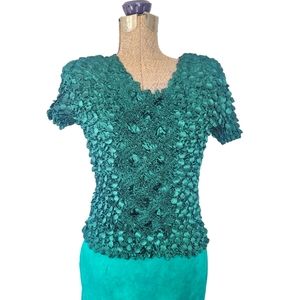 Vintage 90's forest green popcorn top